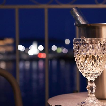 Emilia Suites Ερμούπολη Εξωτερικό φωτογραφία