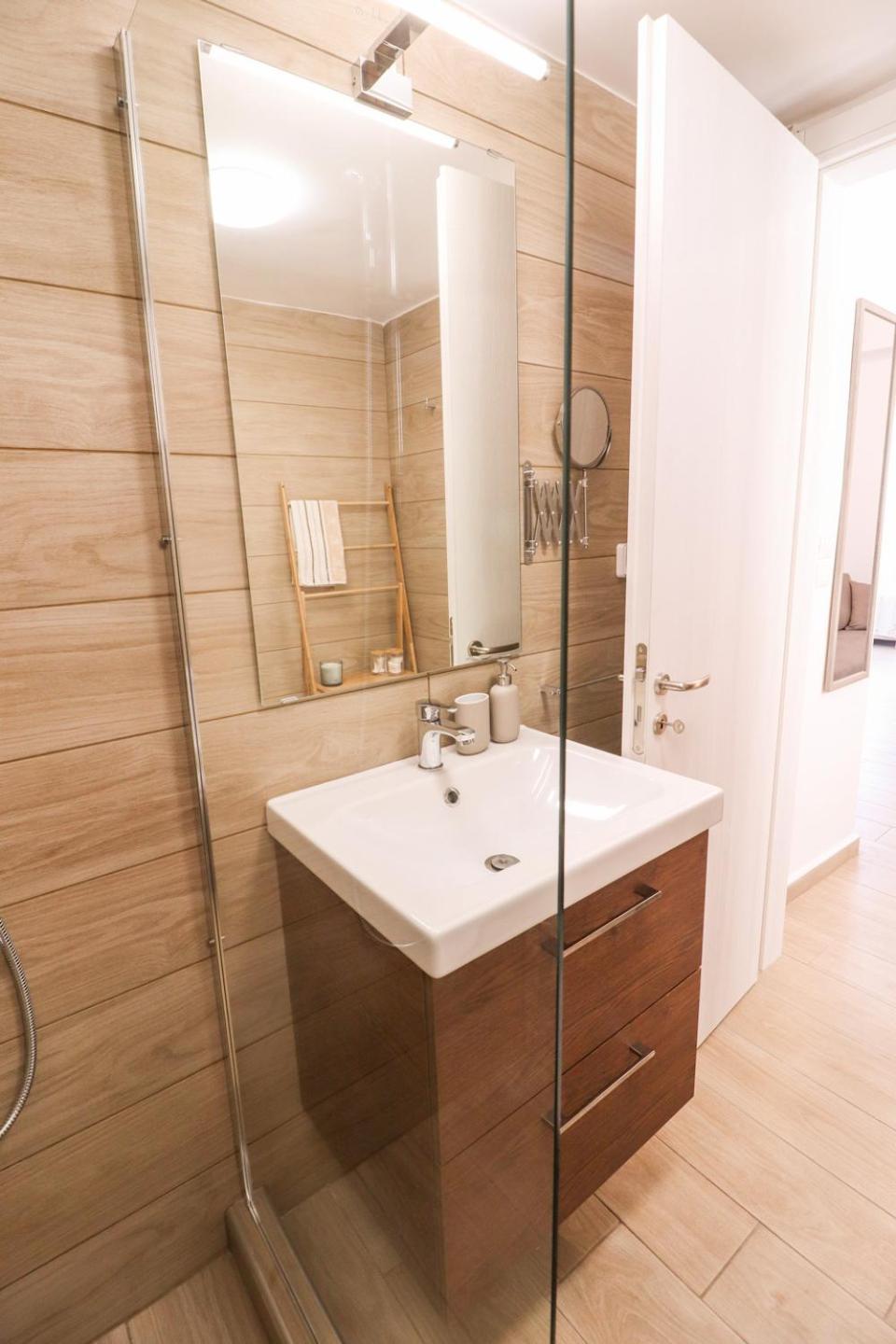 Emilia Suites Ερμούπολη Εξωτερικό φωτογραφία