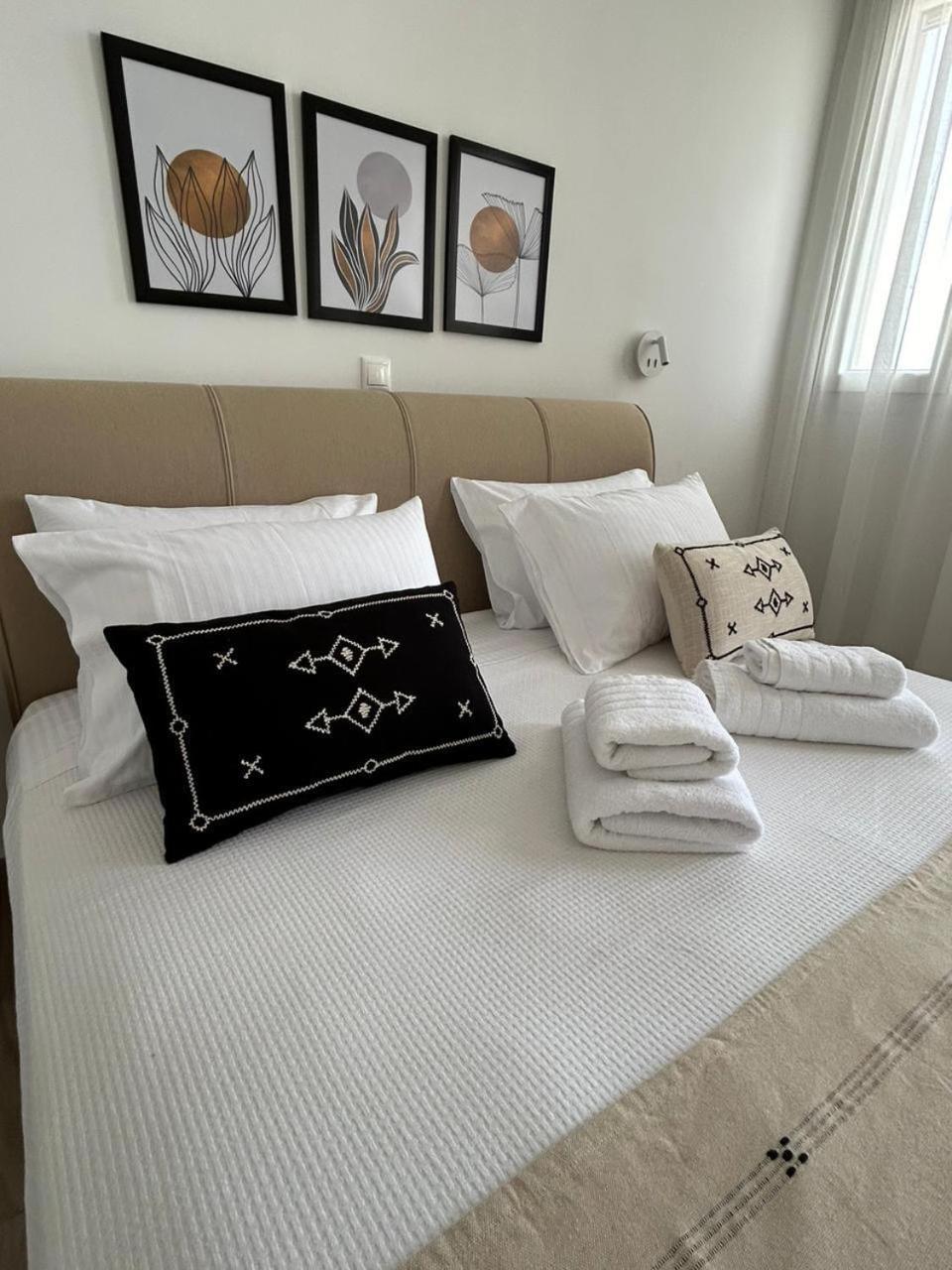Emilia Suites Ερμούπολη Εξωτερικό φωτογραφία