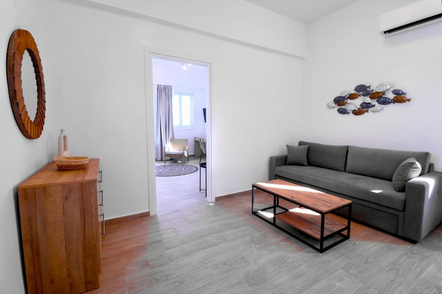 Emilia Suites Ερμούπολη Εξωτερικό φωτογραφία